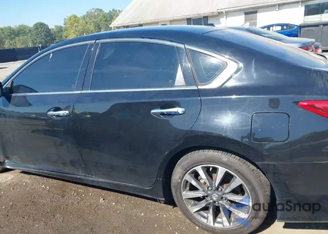 2017 Nissan Altima 2.5 Sv z USA, uszkodzony, nr VIN 1N4AL3AP4HC478429